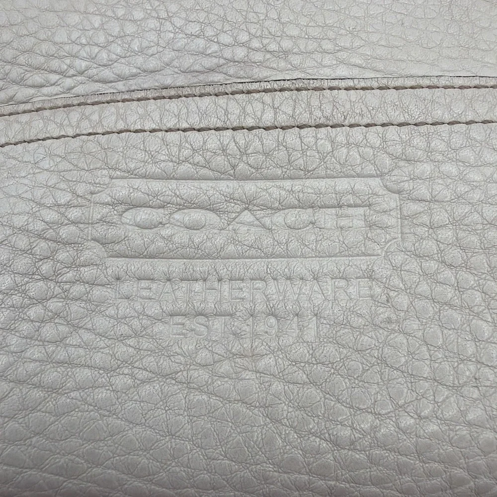 Coach vintage camel